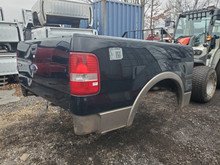 2004-2008 Ford F150 Crew-cab black